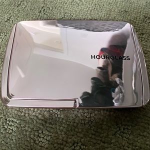 Hourglass Ambient Lighting Edit 4